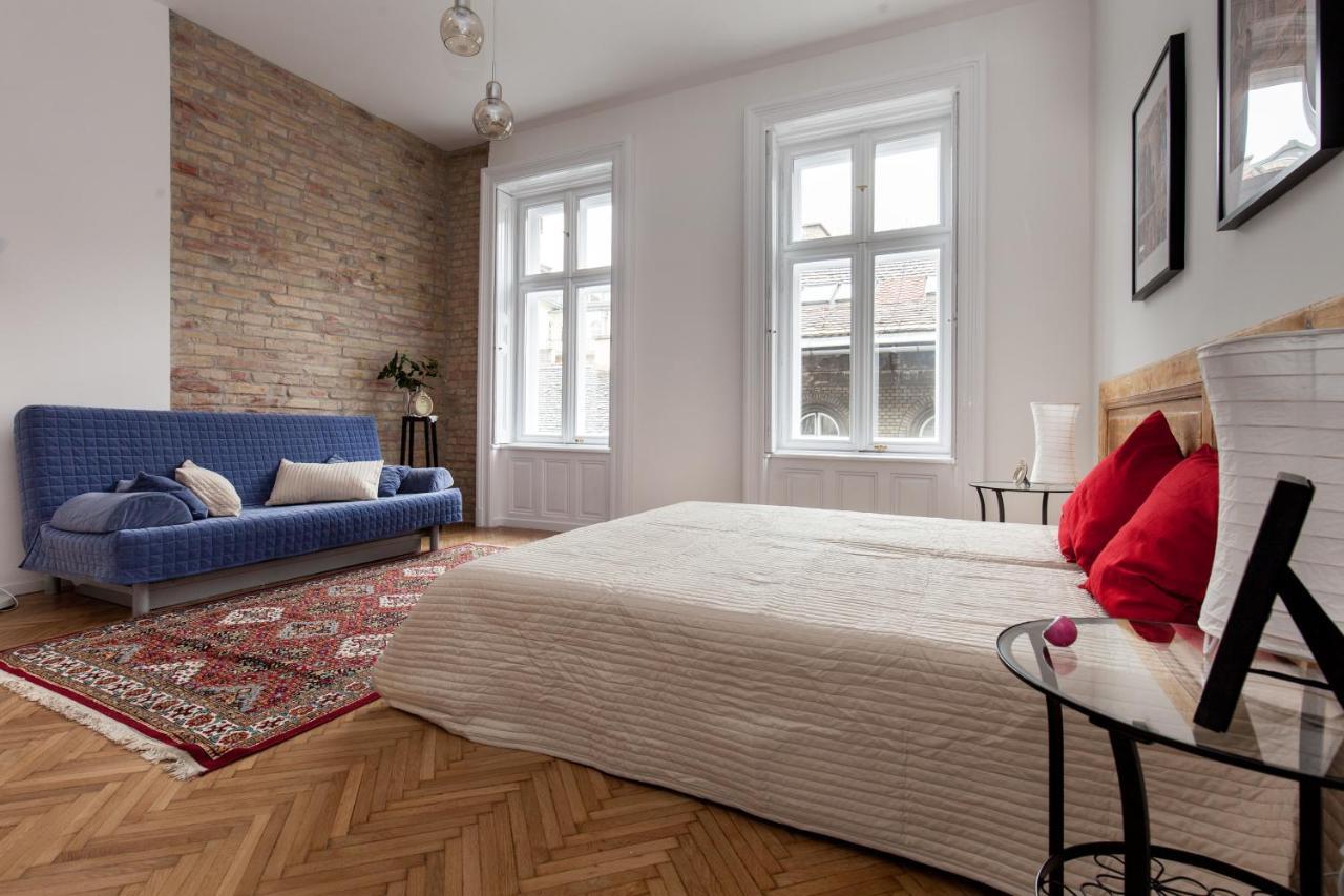 Annie's 3 Bed And 3 Bathroom Apartamento Budapest