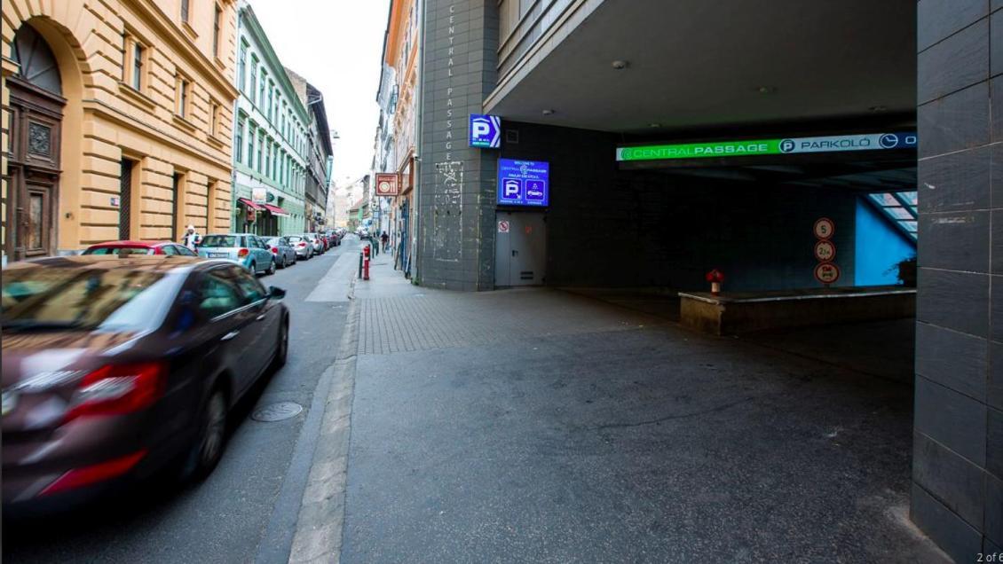 Annie's 3 Bed And 3 Bathroom Apartamento Budapest